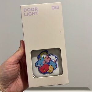 BT21 Minini Door Light